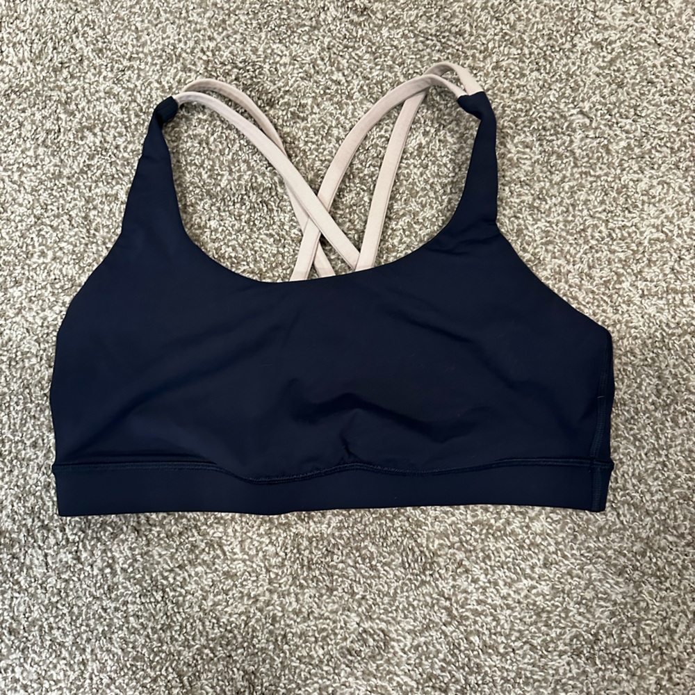 Lululemon sports bra